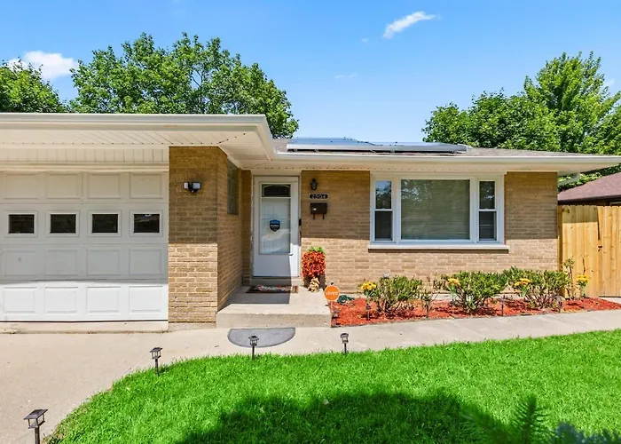 Duplex 1- Naval Base, Six Flags, Greg Petry Sportspark - Sleep 10 Ferienhaus *