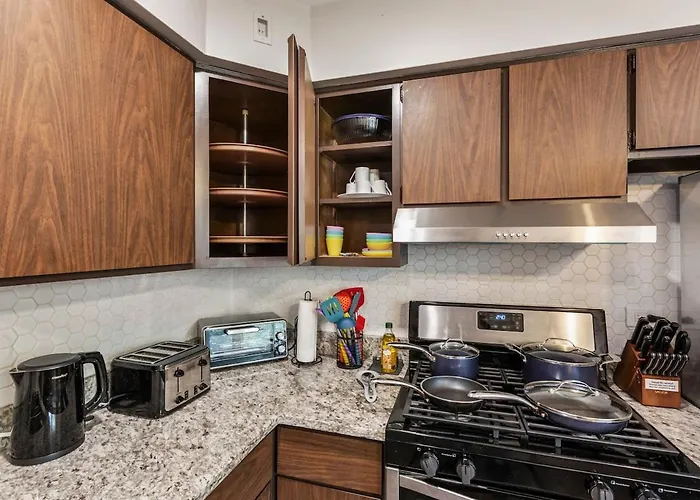 Duplex 1- Naval Base, Six Flags, Greg Petry Sportspark - Sleep 10 Ferienhaus