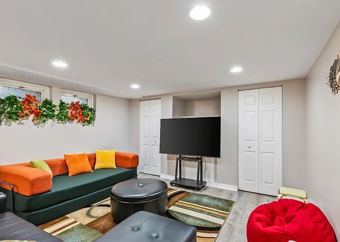 Ferienhaus Duplex 1- Naval Base, Six Flags, Greg Petry Sportspark - Sleep 10 *